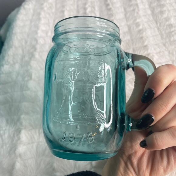 JACK IN THE BOX Vintage Blue‎ Clear Drinking Mug Liberty Bell Mason Jar 1976 70s - Picture 2 of 2
